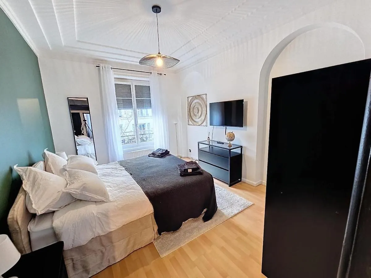 Le Carre Or Lyon 6 Boulevard Des Belges , 2 Bedrooms 0*,  France